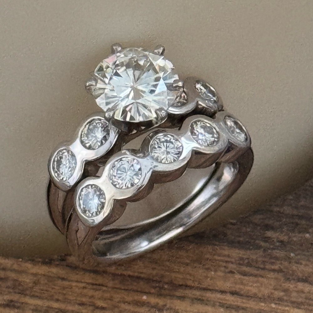 14k Solid White Gold Moissanite Ring - image 3